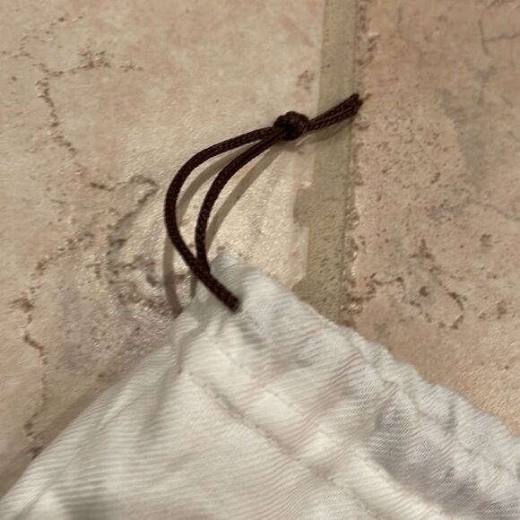 Kate Spade white dust bag with brown drawstrings and lettering. No purse - Picture 6 of 7